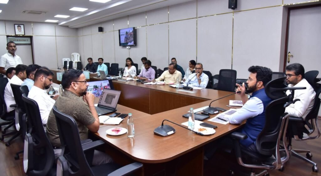 సమగ్ర అభివృద్ధి దిశగా గుంటూరు: జిల్లా కలెక్టర్